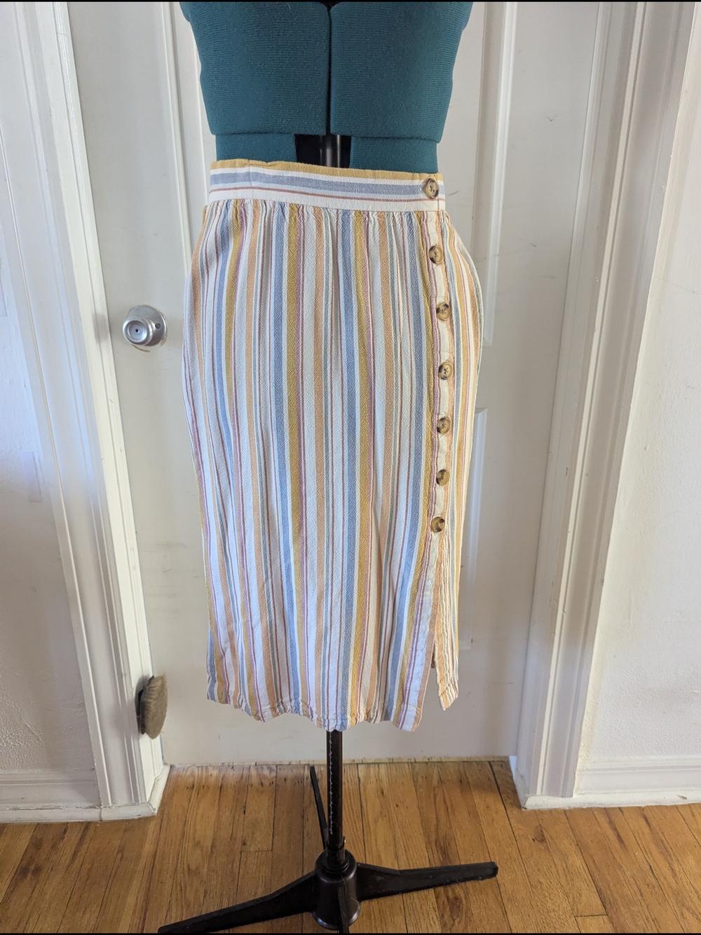 Striped Button-Front Midi Skirt in Pastel Multi